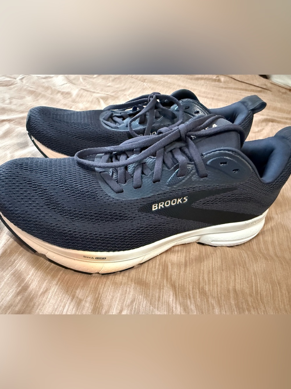 Brooks Running Shoes - Navy Blue